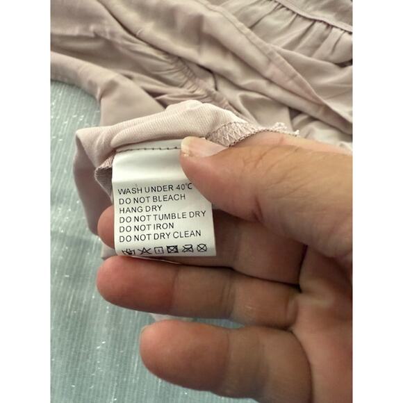 UNBRANDED PINK PEASANT DRESS SIZE MEDIUM - Picture 5 of 8